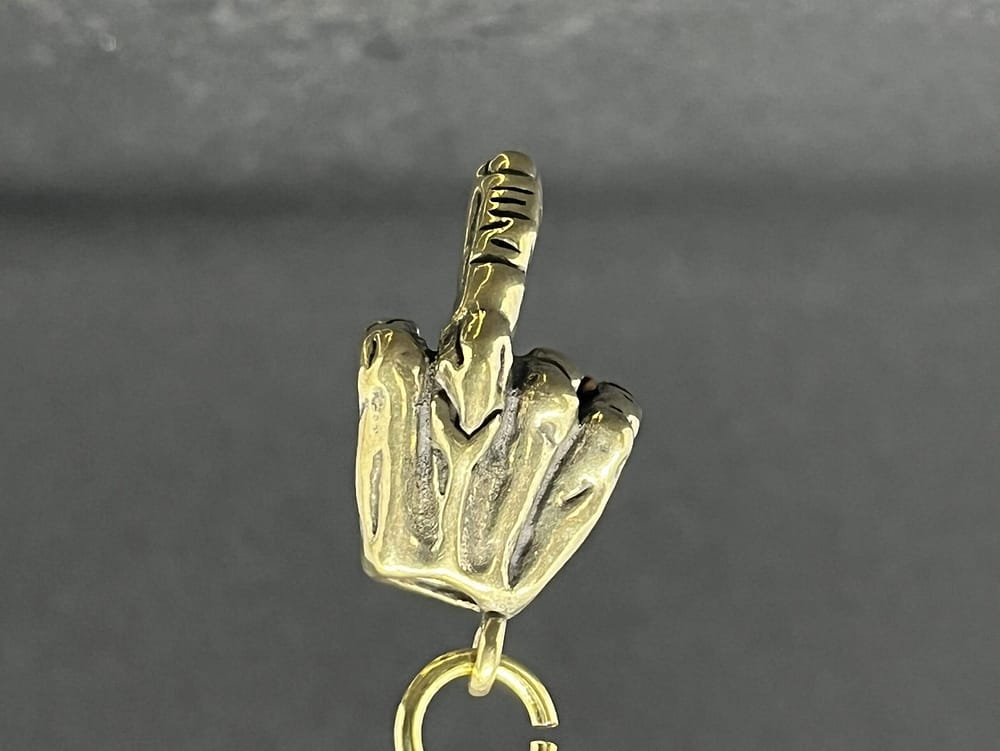 the finger - 画像 (2)