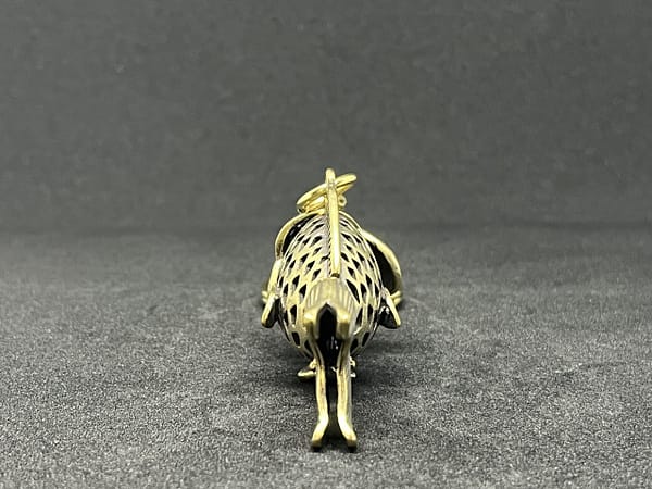 金魚　透かし彫り - 画像 (4)